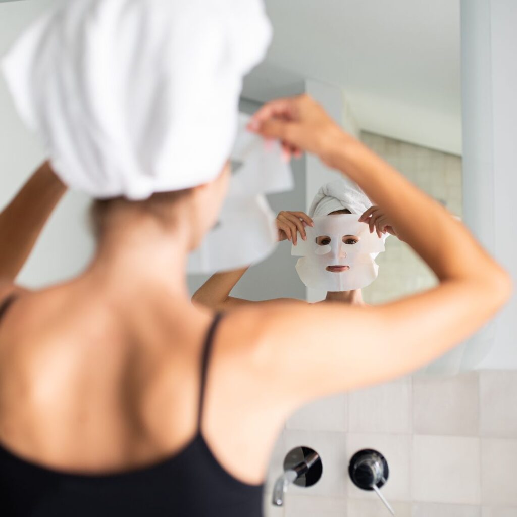 SkinClinic Biocel inom professionell hudvård och maskbehandling i salong